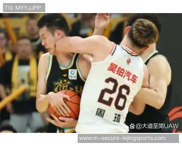 CBA篮球明星手掌长度揭秘对球技与表现的影响分析